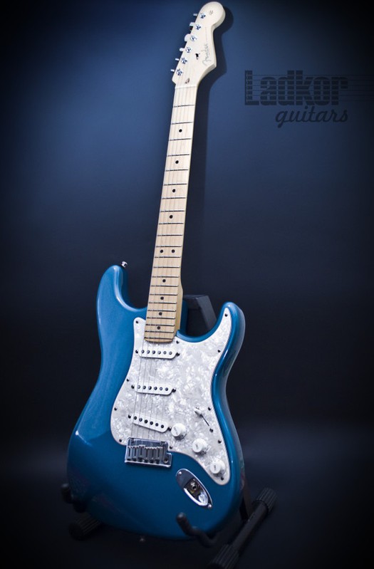 2001 Fender American Standard Stratocaster Ocean Turquoise