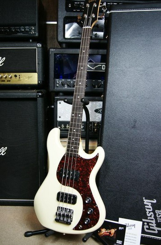 Gibson EB-4 Bass NEW