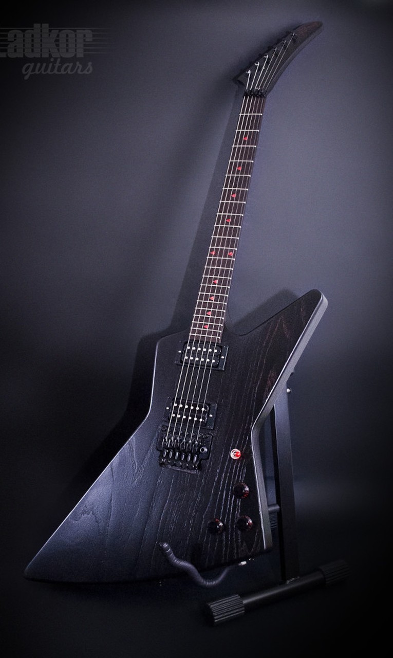 Gibson blood on sale moon explorer