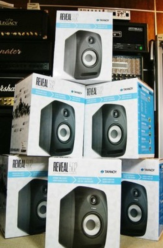 Tannoy Reveal 502 Pair New