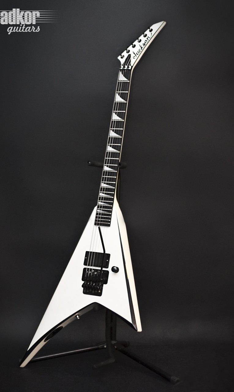 ギター Jackson RR24  white 2914445576_jac_ins_frt_1_rr_10