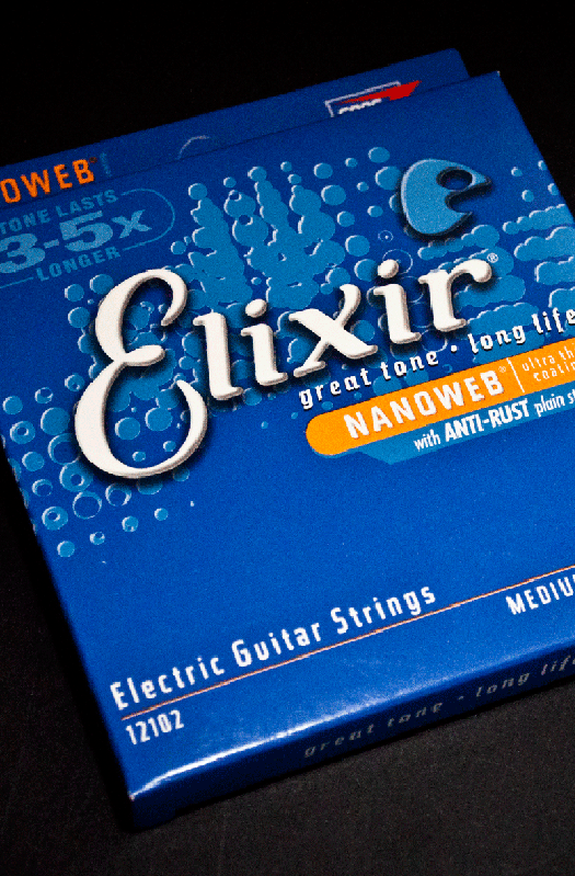 Elixir 12102 Anti-Rust NanoWeb Medium 11-49 Strings