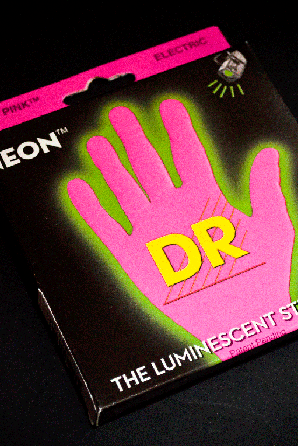 DR NPE-9 Neon Pink 9-42 Strings