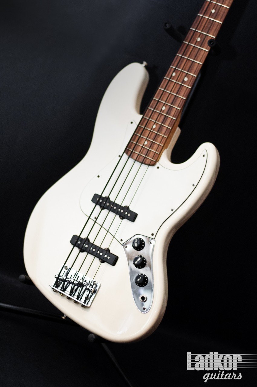 1997 Fender Jazz Bass V White MIM