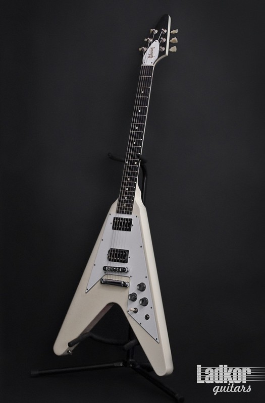 2005 Gibson Flying V White Ebony Fretboard 