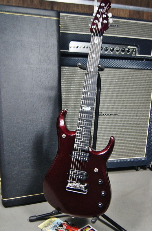 MUSICMAN JP12 7 www.krzysztofbialy.com