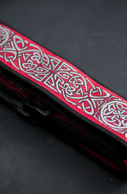 Planet Waves Celtic Red Woven Guitar Strap