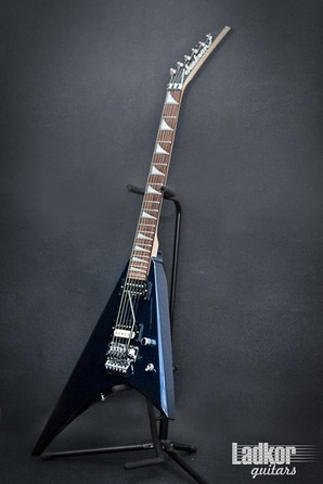Jackson randy v RR3 日本製 ギター Jackson RR3 Randy Rhoads Signature Black – Chicago Music