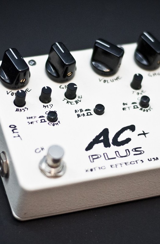 Xotic AC + Plus Booster Overdrive Distortion Boutique Pedal 