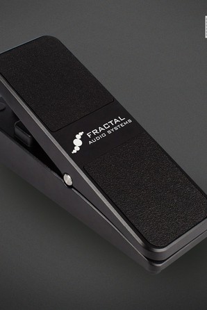 Fractal Audio EV-1 Expression Volume Pedal NEW