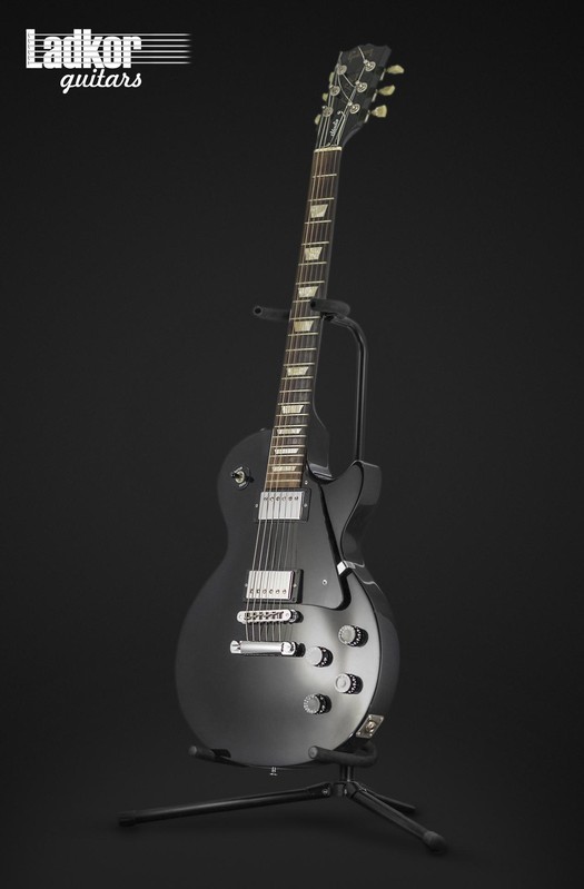 2005 Gibson Les Paul Studio Ebony Black