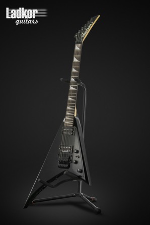 Jackson RR3 Black Japan