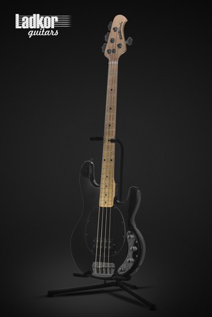 Ernie Ball Music Man Stingray USA Black