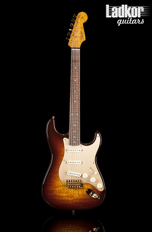 2018 Fender Custom Shop Stratocaster Artisan Tamo Ash Chocolate 2-Color Sunburst NEW