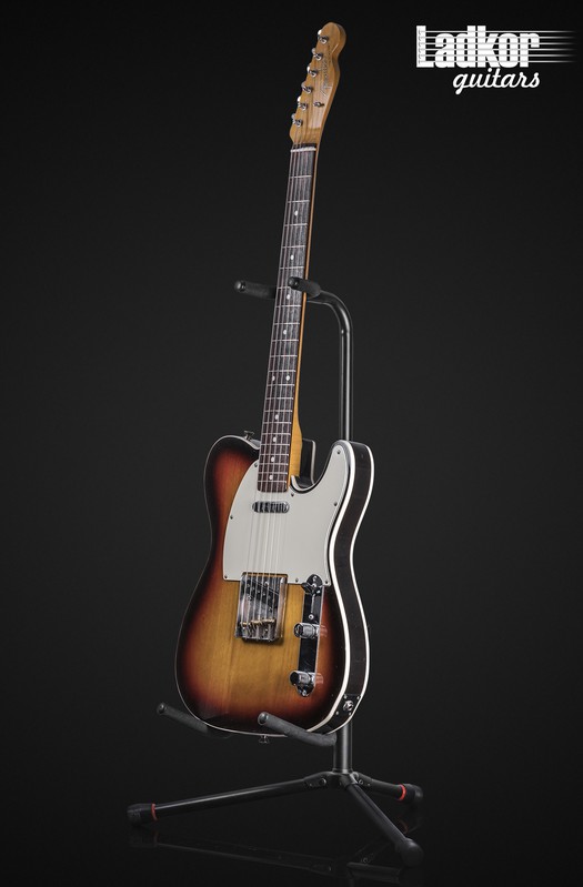 Fender Telecaster Custom 62 Vintage Reissue 3-Tone Sunburst Japan