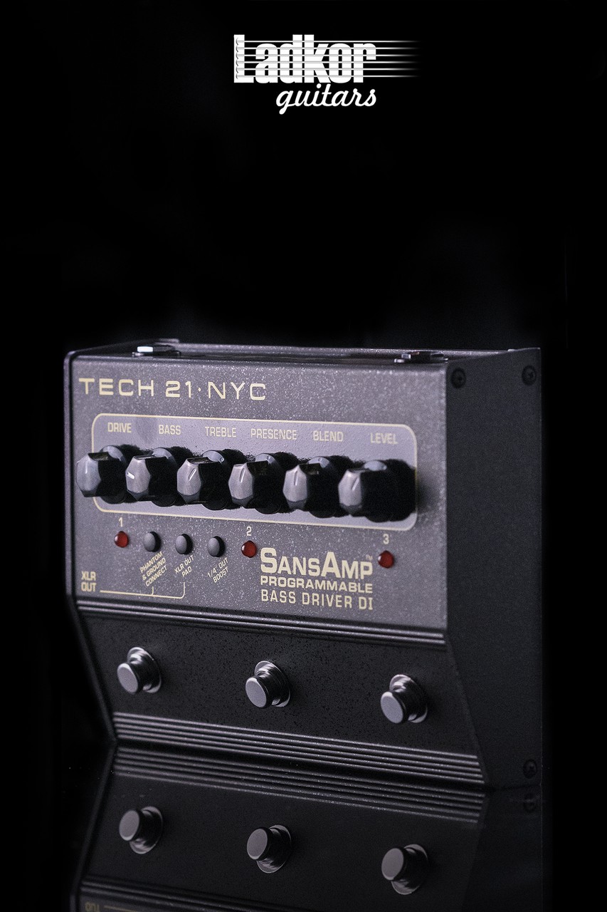 ギター Tech 21 SansAmp Bass D DI Amazon | TECH21 PROGRAMMABLE BASS DRIVER DI サンズアンプ