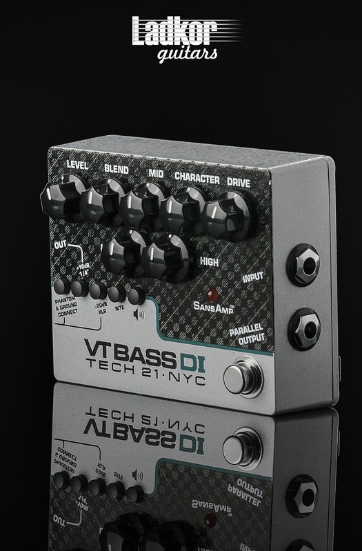 Tech 21 SansAmp VT Bass DI pedal