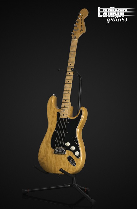 1976 Fender American Stratocaster Natural