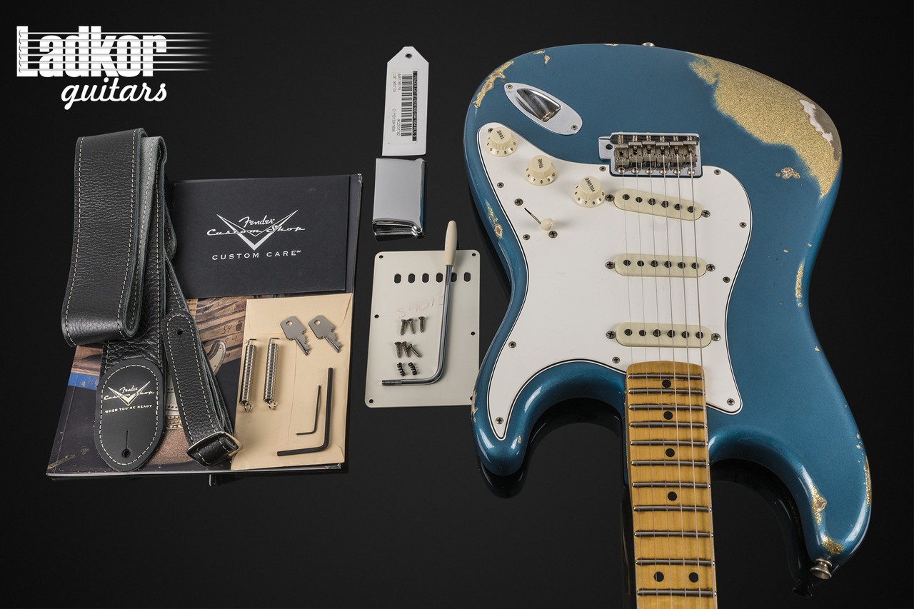 2017 Fender Custom Shop 1964 Stratocaster Aged Ocean Turquoise