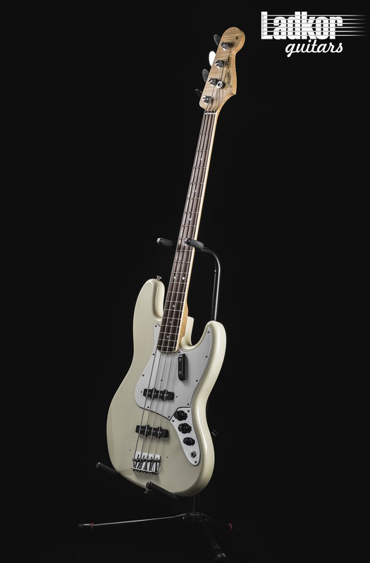 2006 Fender Custom Shop Masterbuilt Mark Kendrick 66 Jazz Bass Closet Classic Limited Edition