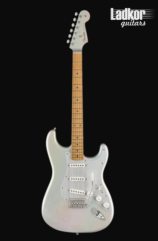 Fender H.E.R. Stratocaster Chrome Glow NEW