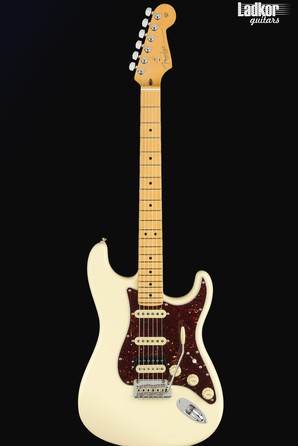 Fender American Professional II Stratocaster HSS Rosewood NEW