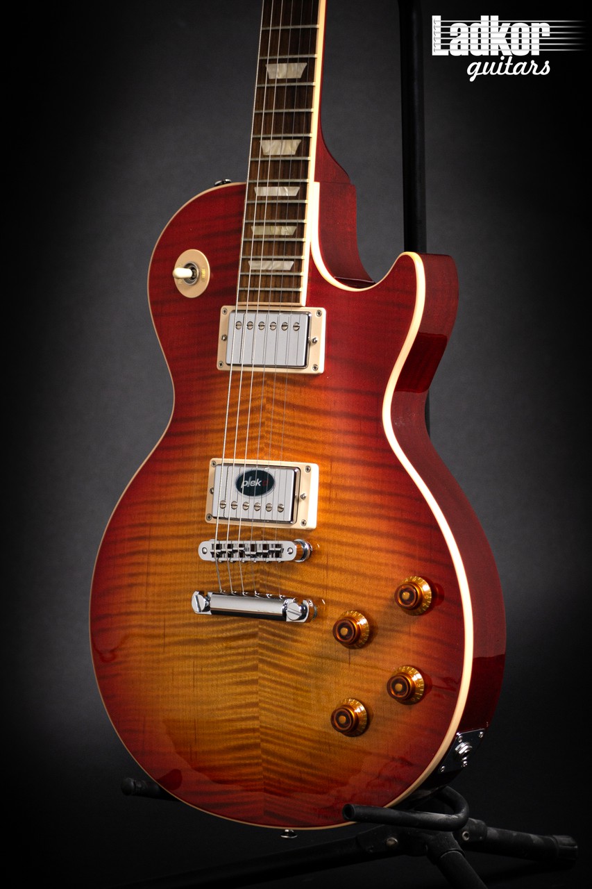Gibson LesPaul Studio 2012 ラジアントレッド Gibson Les Paul Studio revamped for 2012 | MusicRadar
