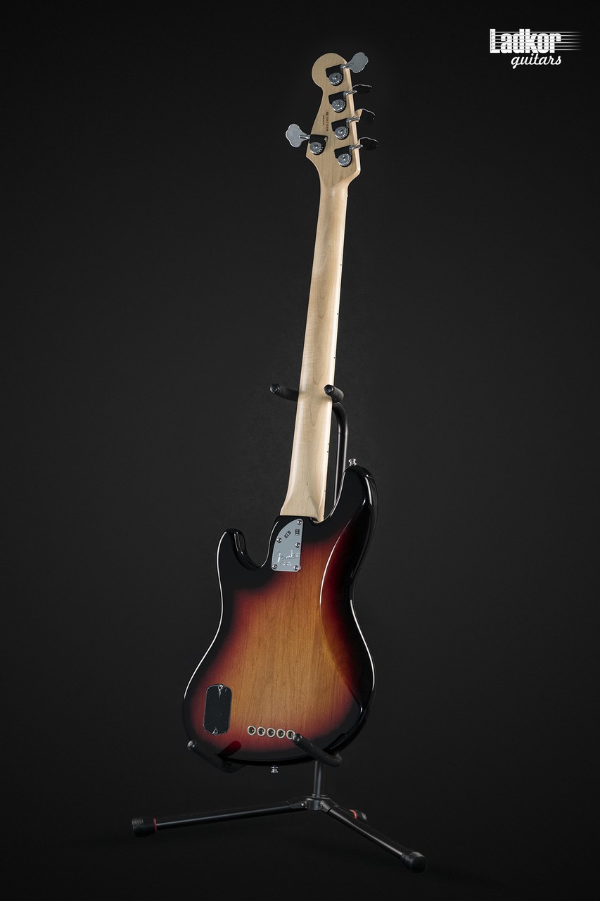 ベース fender American deluxe jazz bass v(2008) 2008 Fender American Deluxe Jazz Bass V 3-Tone Sunburst 5 String Bass
