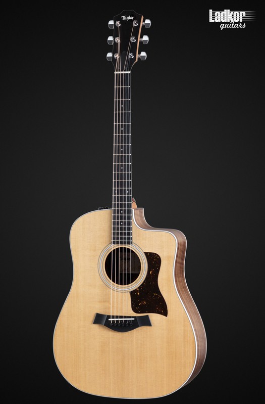 Taylor 210ce Natural Dreadnought Acoustic Electric Guitar