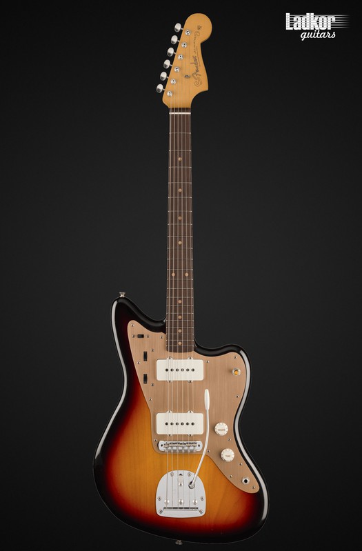 Fender Vintera II Road Worn '50s Jazzmaster 3-Color Sunburst Limited Edition