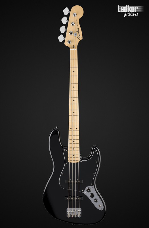Fender Standard Jazz Bass Black