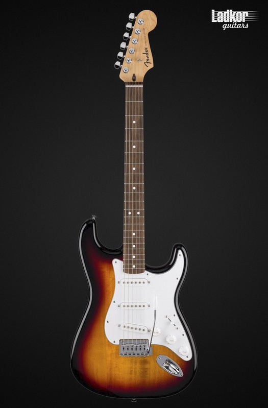 Fender Standard Stratocaster 3-Color Sunburst