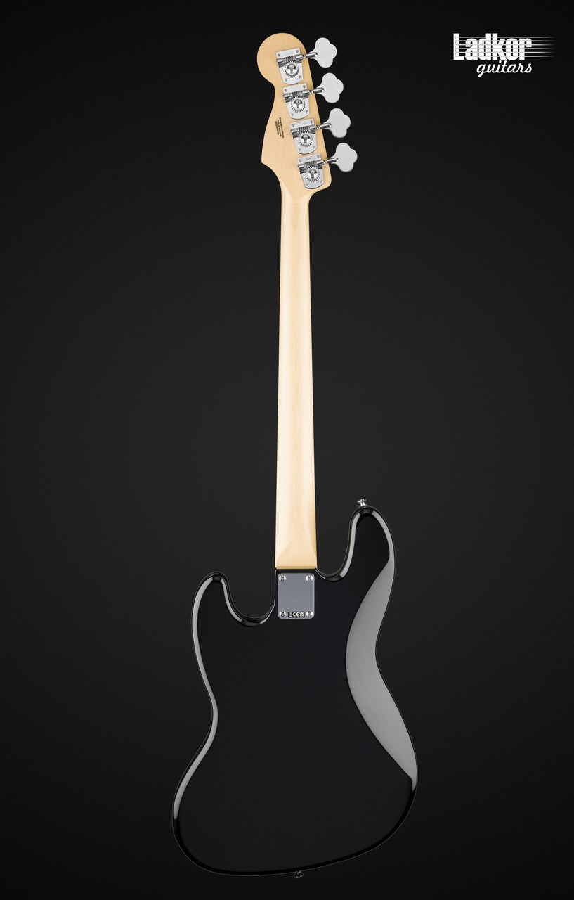 Fender Standard Jazz Bass Black
