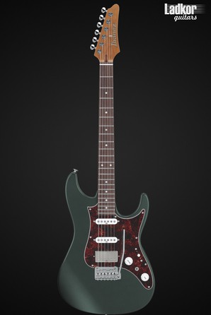Ibanez Prestige AZ2204N Ivy Green Metallic Flat