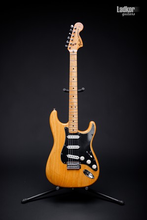 1975 Fender Stratocaster Natural