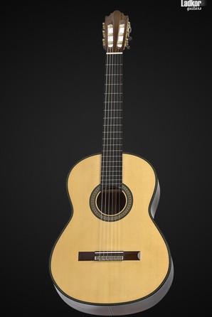 Vicente Carrillo Maestro Nomex Classical Grand Concert Double Top 6 String Guitar