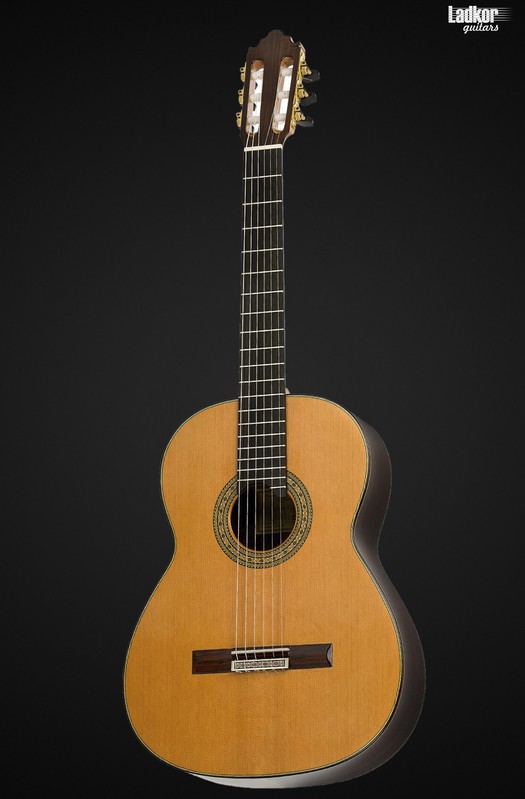 Vicente Carrillo India Primera Classical Concert 6 String Guitar