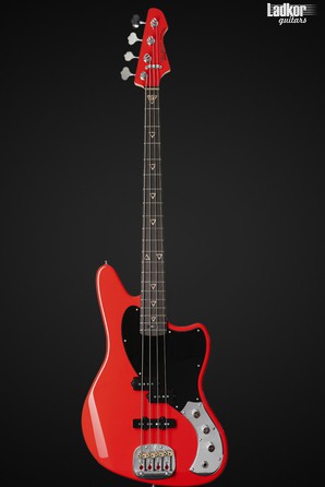 Valiant Jupiter Bass Primal-PJ Lipstick Red