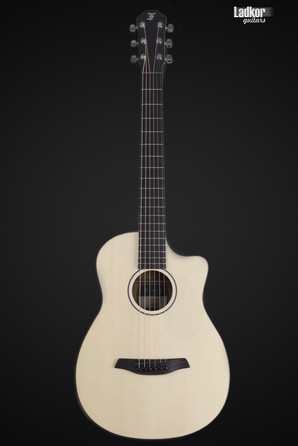 Furch Pioneer-ER a Spruce Rosewood Mini Parlor Acoustic Guitar